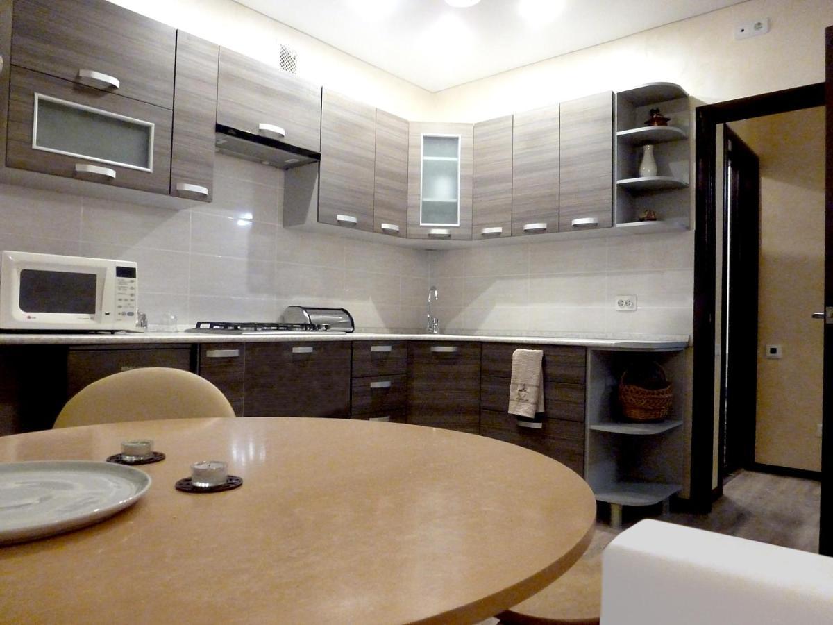 Apartments On Krasninskoye Av. 18 Smolensk Ngoại thất bức ảnh